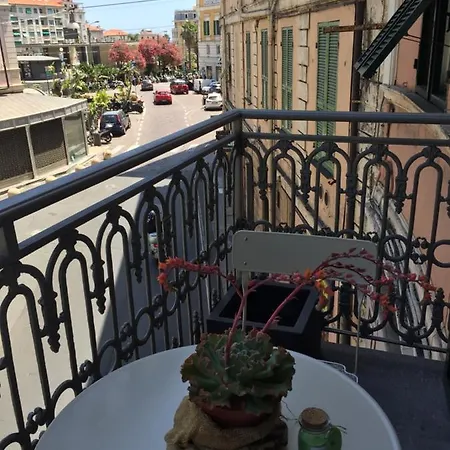 Loft Prestigioso Nel Centro Di Sanremo